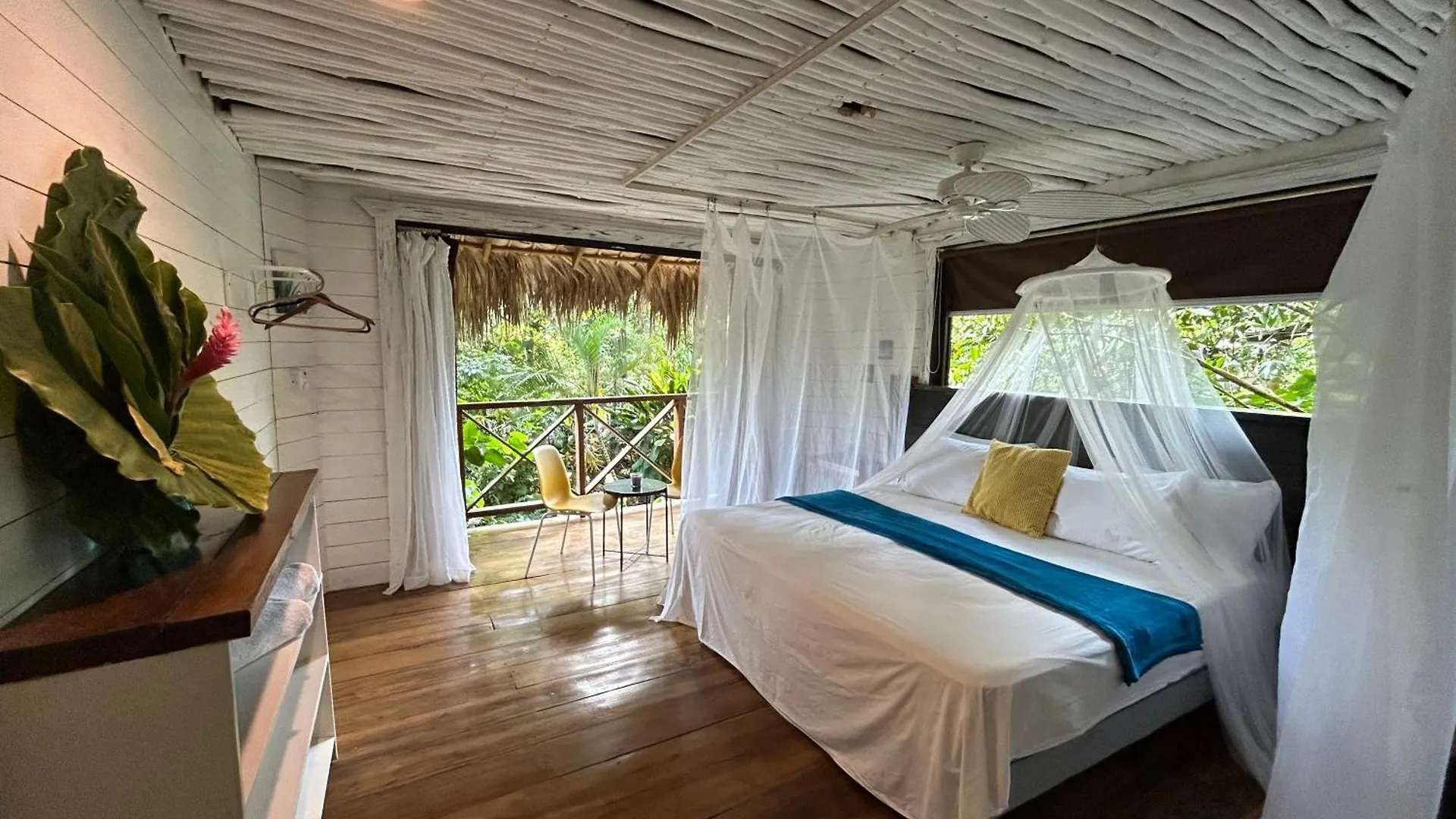 Zaria Hotel & Retreat Center El Valle