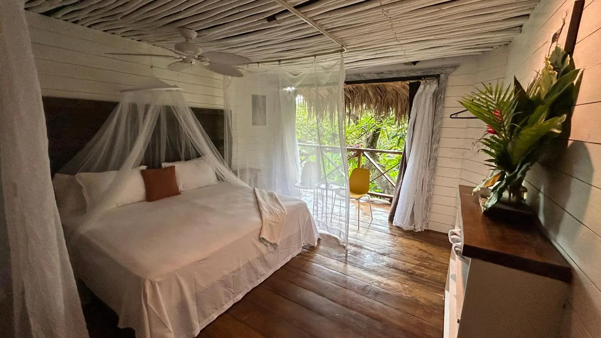 Zaria Hotel & Retreat Center El Valle Dominicaanse Republiek